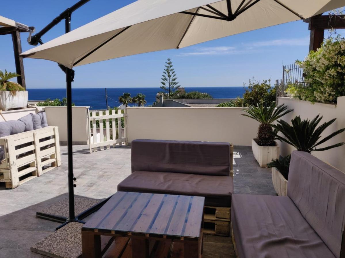 The Terrace Apartment Санта Чезареа Терме Екстериор снимка